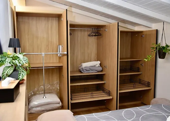 Como's Hill Apartment