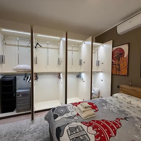 Como's Hill Apartment *